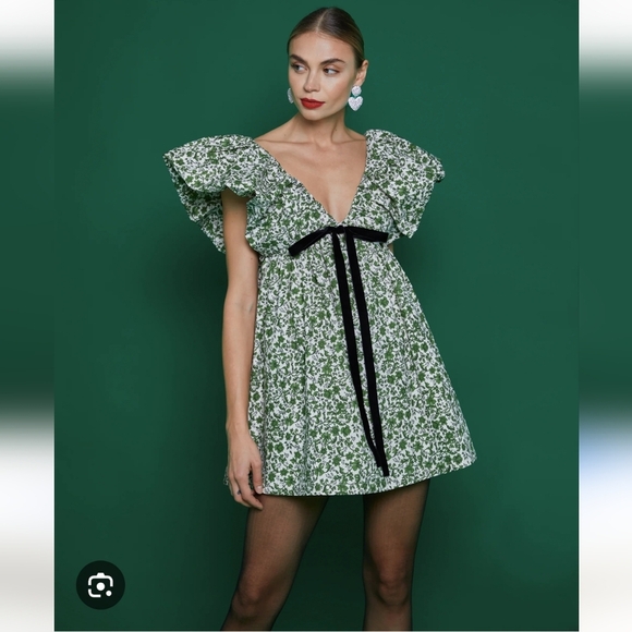 O.P.T Moda Didi Dress in Green Floral Size Large NWT - Picture 12 of 12